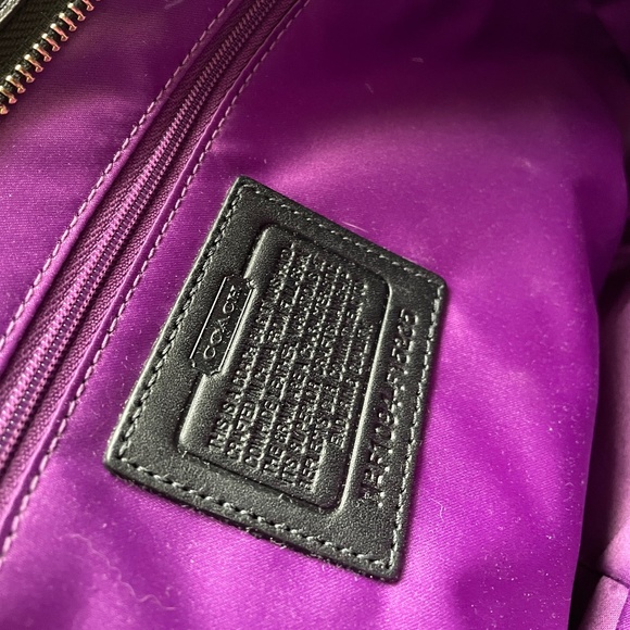 Coach Black Leather Shoulder Handbag - Picture 5 of 7